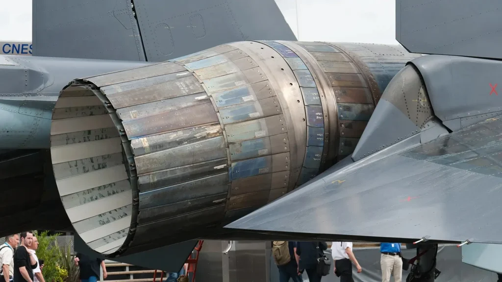 A Detailed Overview of the Su-35 Flanker-E Multirole Fighter 7 Sukhoi_Su-35S