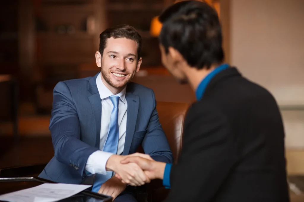 Mastering the Art of Identifying and Engaging Prospects in Modern Sales