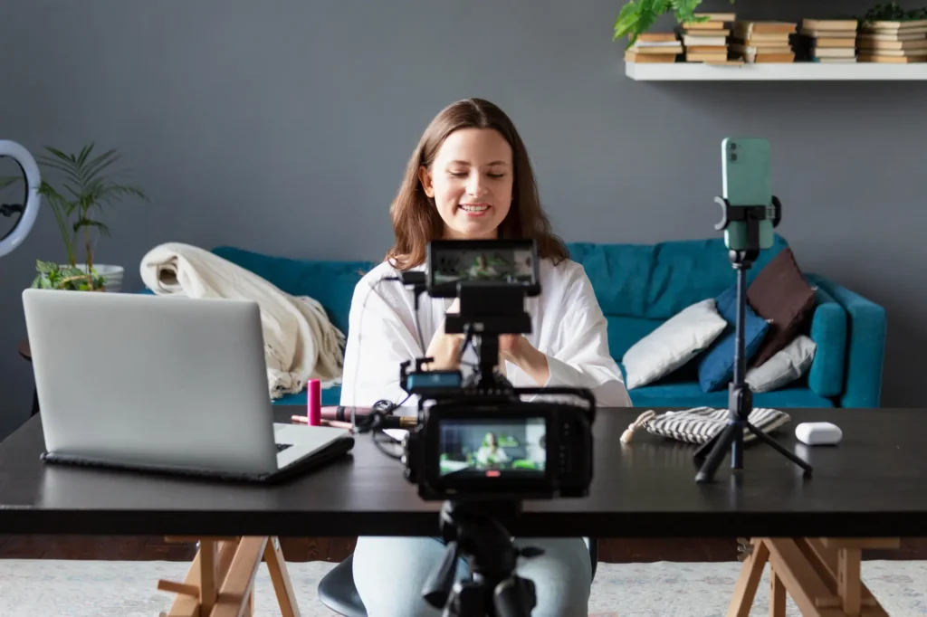 Online Video: Tap into YouTube’s Massive Audience Online Video: Tap into YouTube’s Massive Audience