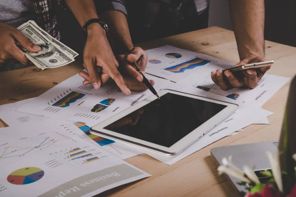 Pre-Money vs. Post-Money Valuation: A Comprehensive Guide for Entrepreneurs