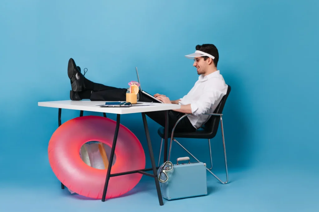 Why Start a Side Hustle in 2025