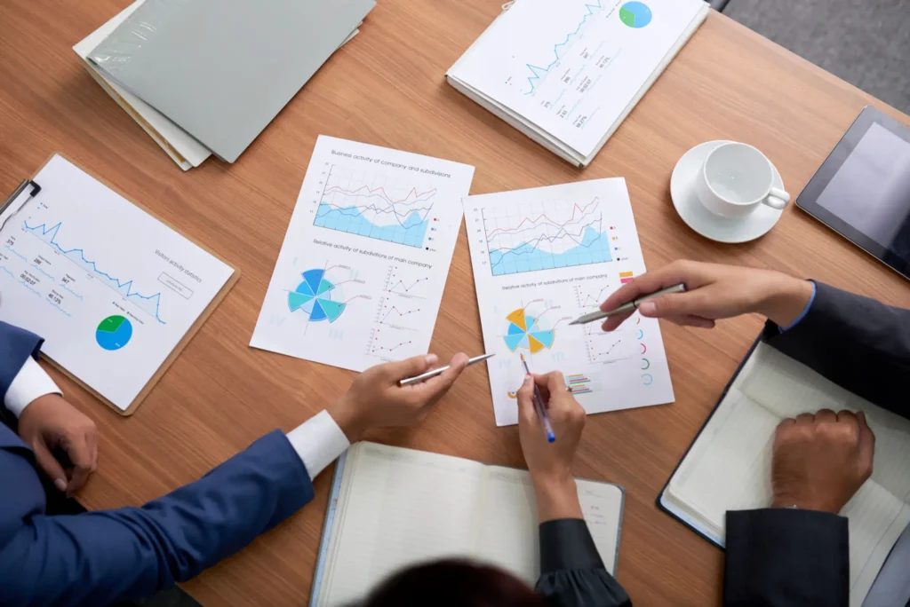 A Comprehensive Guide to Critical Success Factors and Indicators in Business