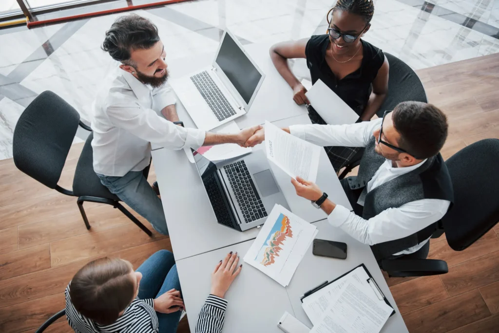 Crafting a Winning Elevator Pitch: Your Guide to Captivating Conversations