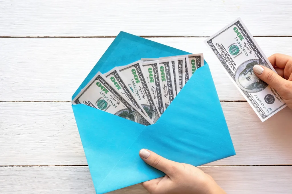 Petty Cash Management for Small Businesses: Why It Still Matters